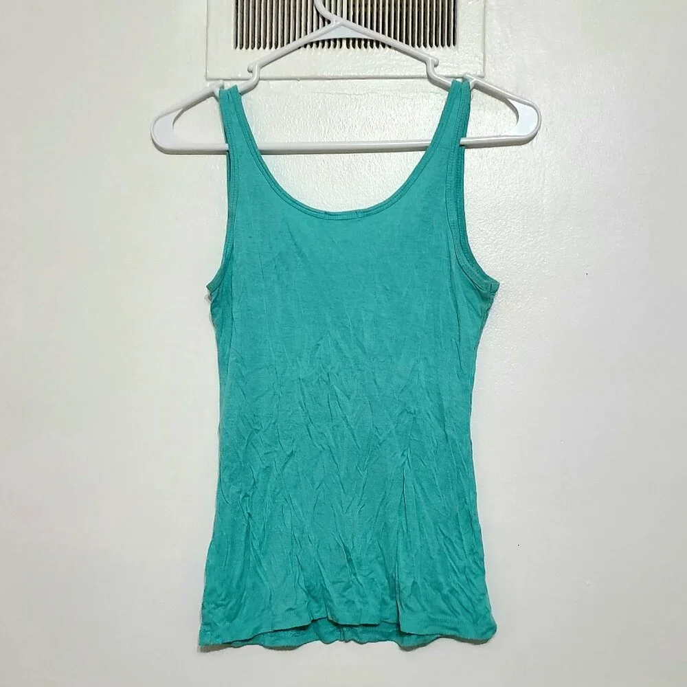 Turquoise Racerback Tank Top - Picture 2 of 3